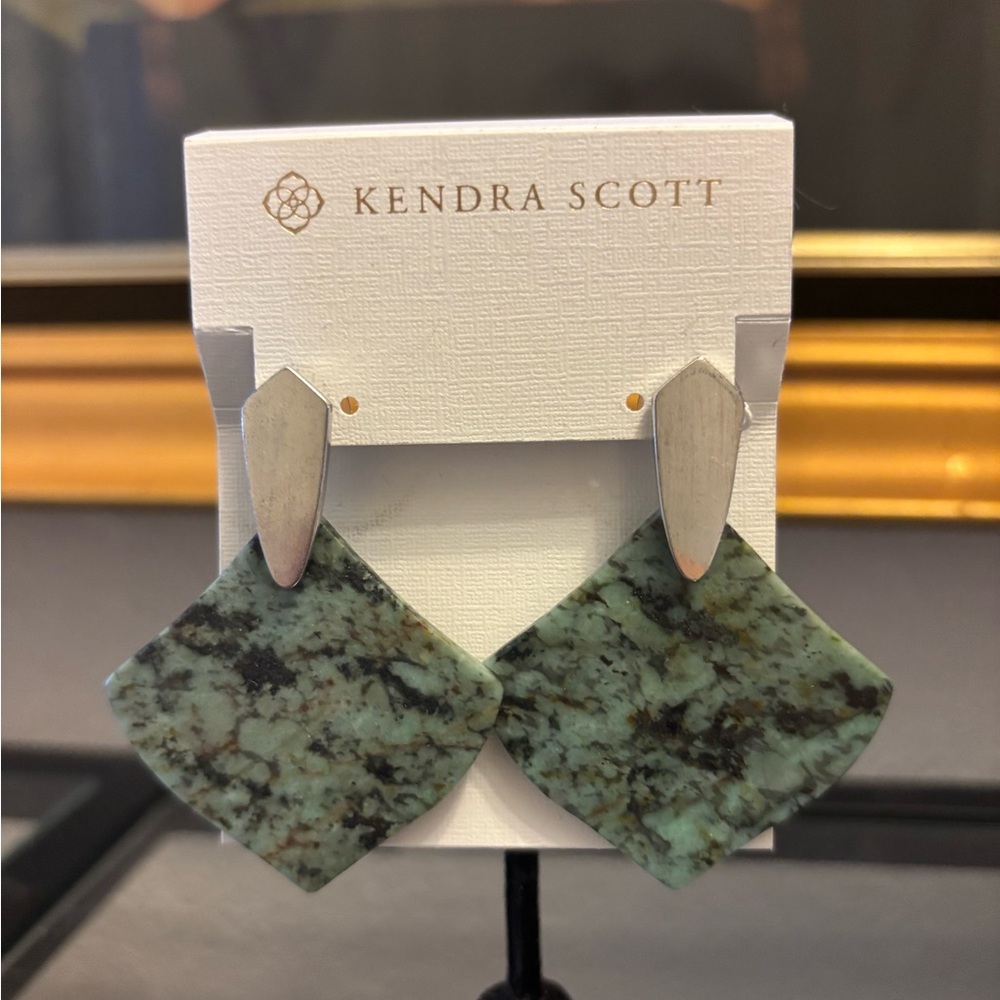 KENDRA SCOTT Astoria African Turquoise Earrings
